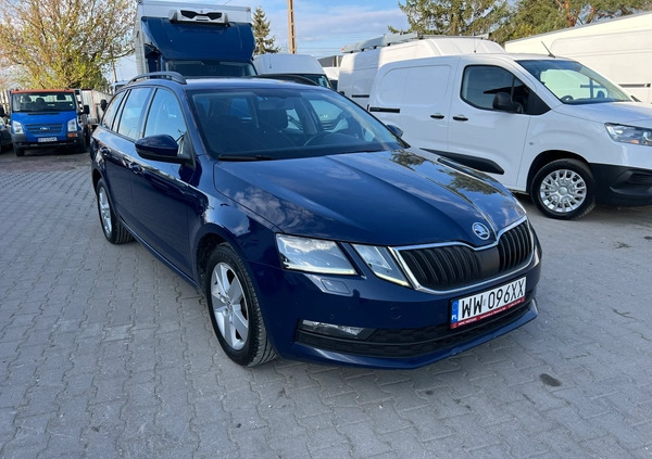 Skoda Octavia cena 36900 przebieg: 327611, rok produkcji 2017 z Imielin małe 254